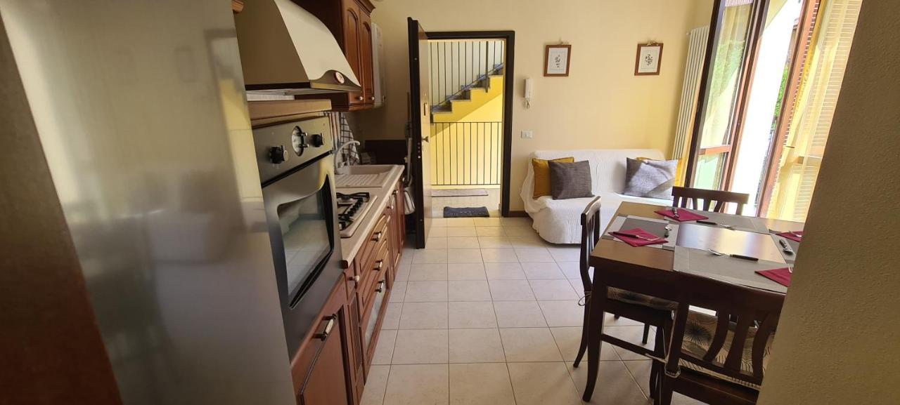 Casa Mirella - Appartamento Zona Bellagio Magreglio ภายนอก รูปภาพ
