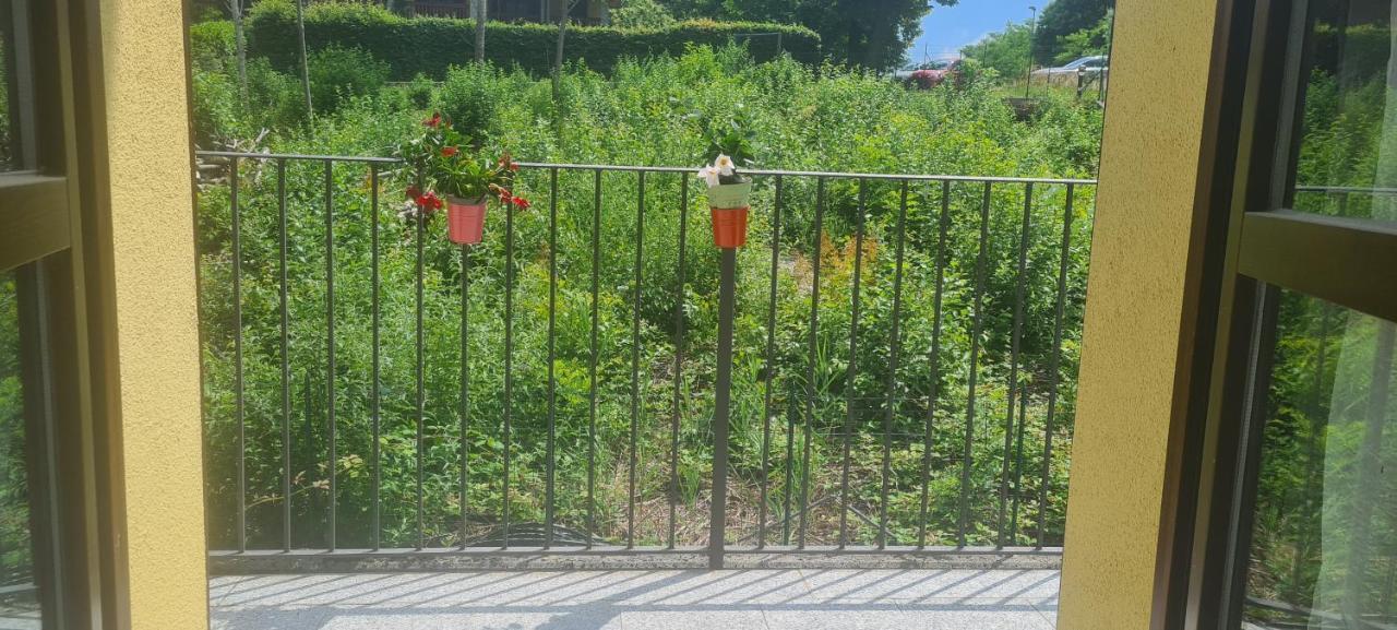 Casa Mirella - Appartamento Zona Bellagio Magreglio ภายนอก รูปภาพ