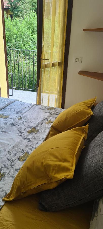 Casa Mirella - Appartamento Zona Bellagio Magreglio ภายนอก รูปภาพ